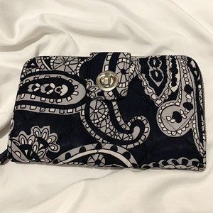 Vera Bradley Quilted Blue Paisley Microfiber Snap Card Wallet Organizer VGUC